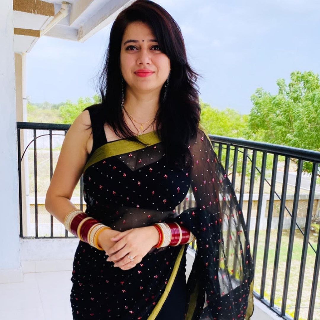 call girls in Ahemdabad